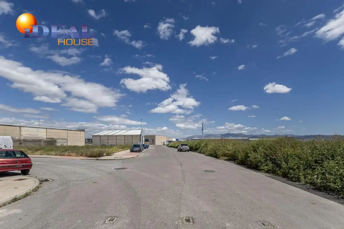 Terreno industrial en venta en Paseo de las Andás 7, imagen 5