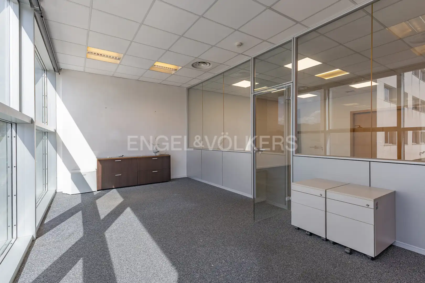 Oficina de alquiler en Sant Cugat del Vallès