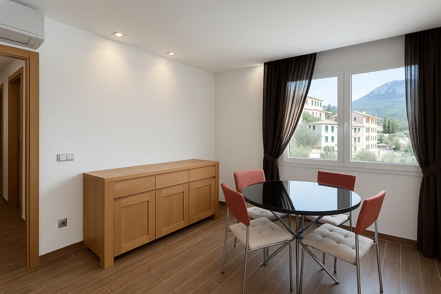 Dining room of Apartments for sale in Sóller  with Air Conditioner, Parquet flooring and Furnished