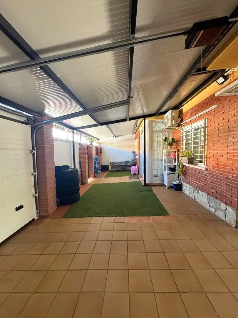 Casa adosada en venta en Pozo de Guadalajara con Aire acondicionado, Calefacción y Jardín privado