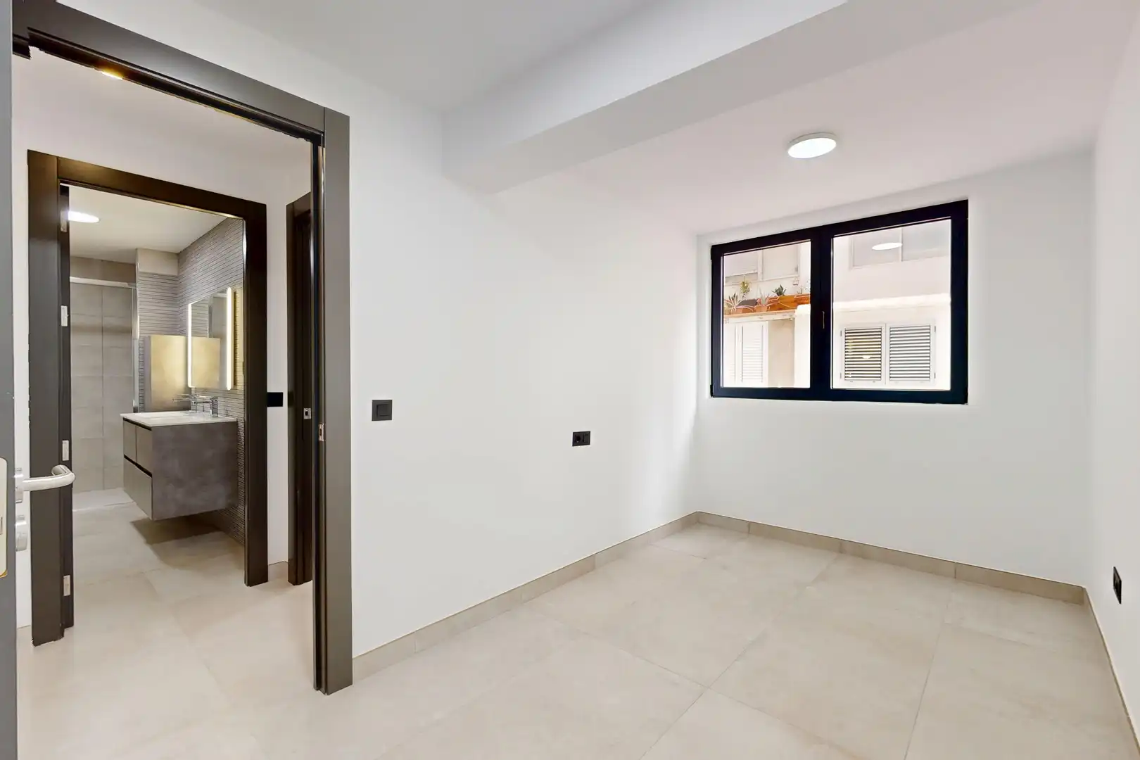 Wohnung zur Miete in Las Palmas de Gran Canaria mit Heizung, Terrasse und Abstellraum