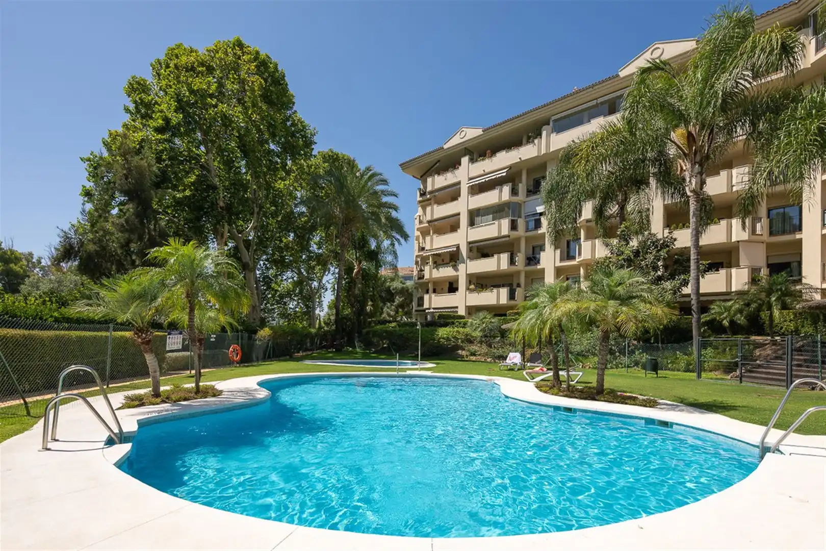 Swimming pool of Apartments for sale in Marbella  with Air Conditioner