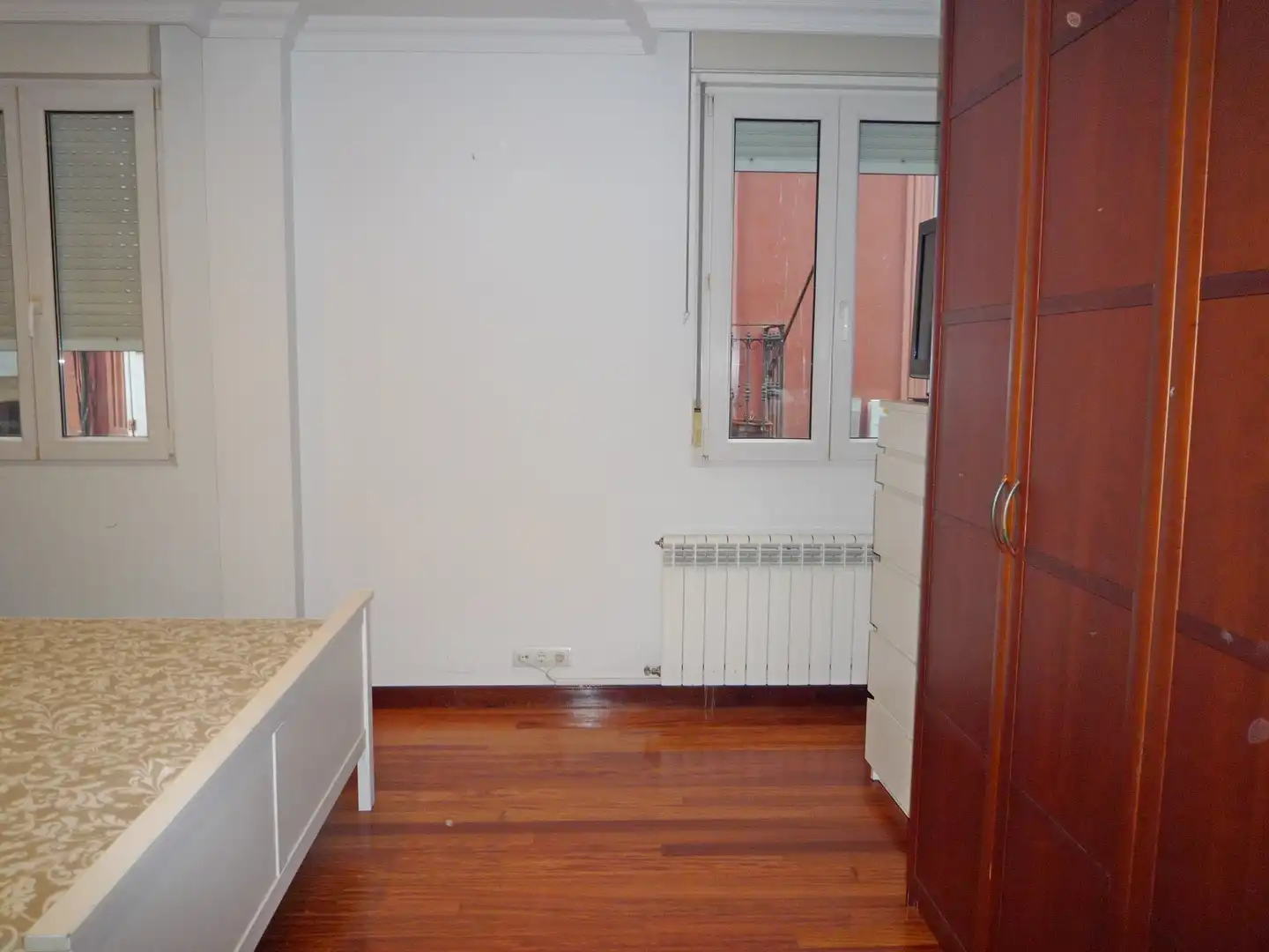 Bedroom of Flat for rent in Santander  with Heating and Furnished