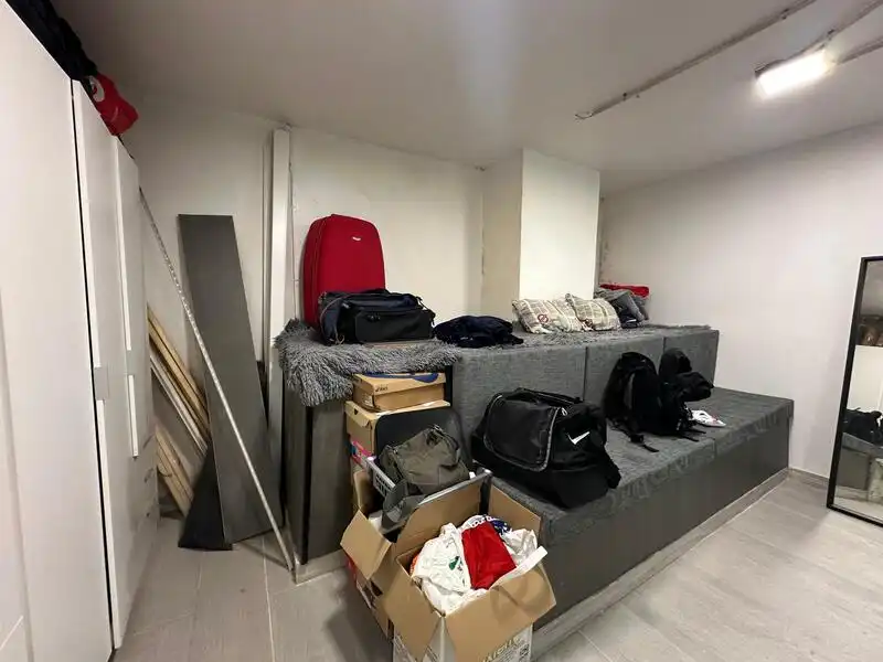 Ground floor for rent in Madrid  with Air Conditioner and Heating