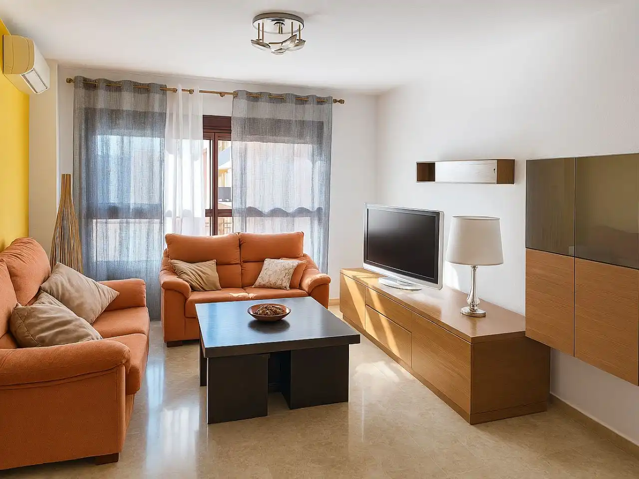Wohnzimmer von Wohnung zur Miete in Albal, Valencia