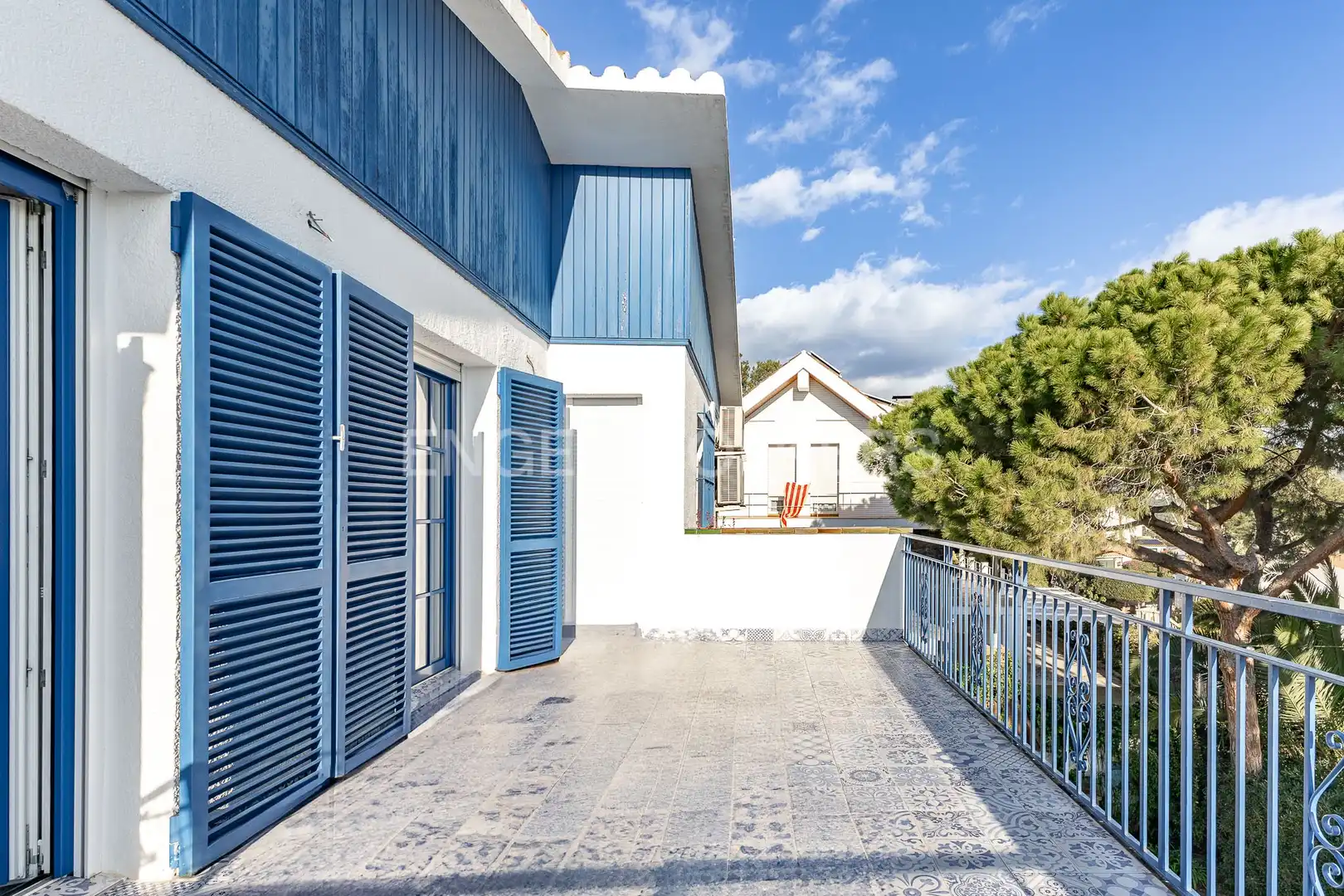 Vista exterior de Casa o chalet de alquiler en Sitges con Aire acondicionado, Calefacción y Jardín privado