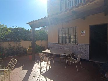 Casa con giardino in vendita a Calle Venus 1