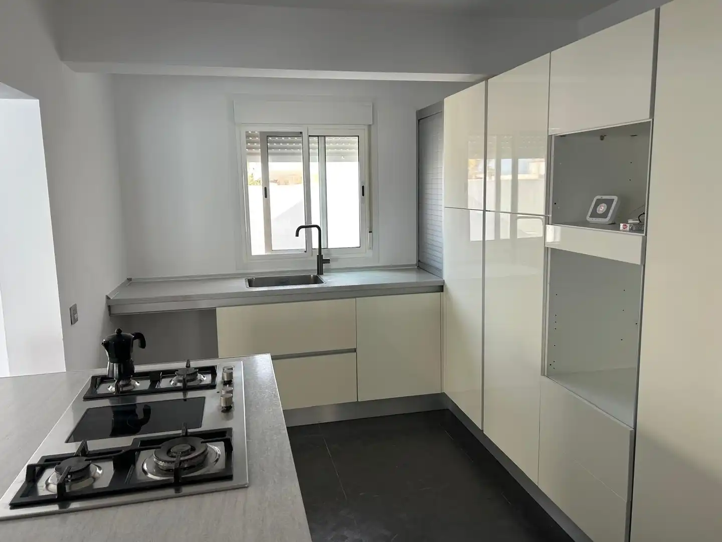 Cuina de Casa o xalet en venda en Telde amb Jardí privat, Terrassa i Traster