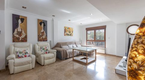 Foto 2 de Casa adosada en venta en Parral de la Monja, Cájar, Granada