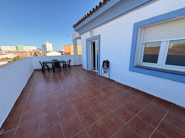 Terrassa de Àtic en venda en Algeciras amb Terrassa, Traster i Moblat