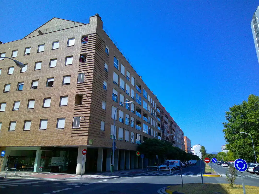 Vista exterior de Pis en venda en  Pamplona / Iruña amb Calefacció
