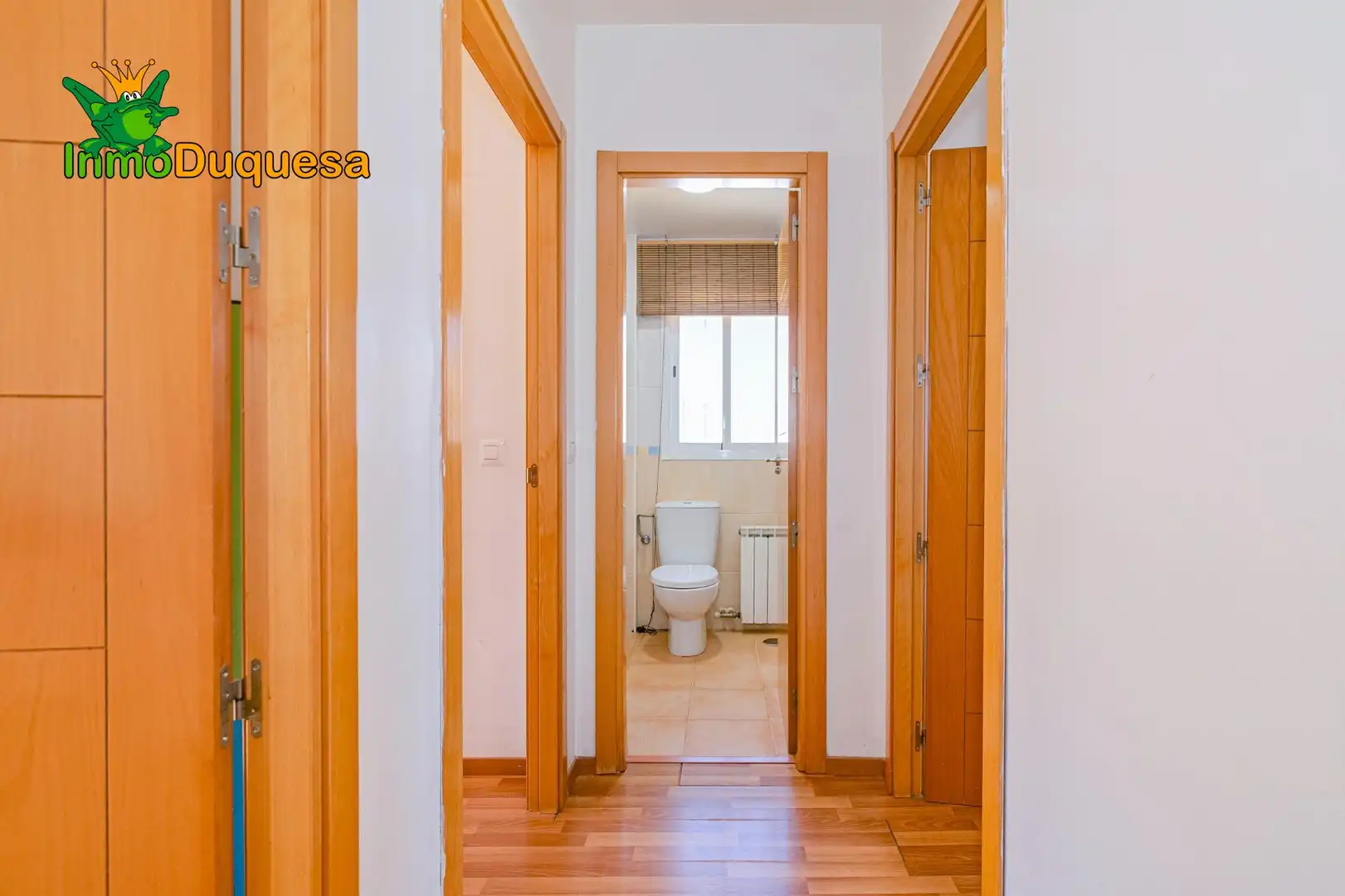 Semi-detached house with terrace for sale in Jun, imagen 6