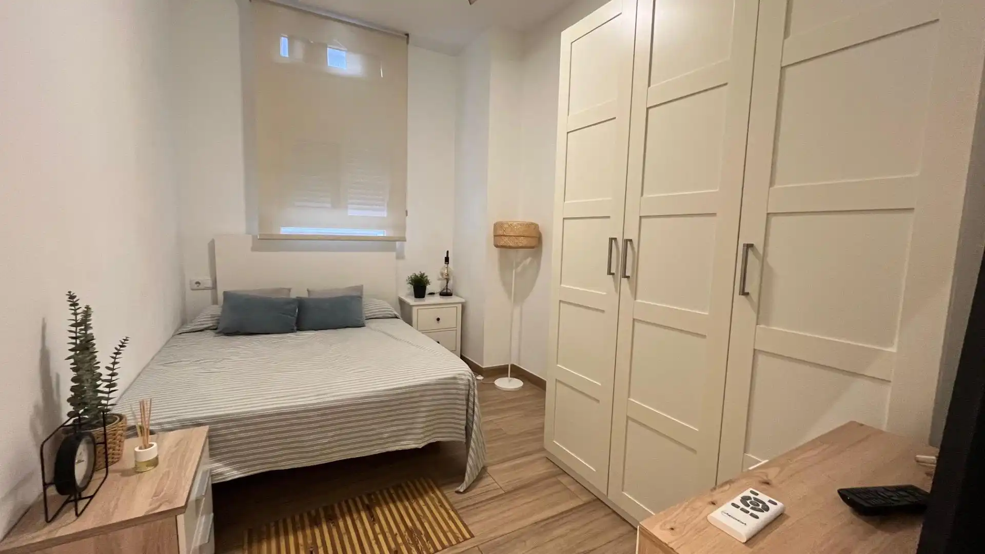 Schlafzimmer von Erdgeschoss zum Verkauf in Elche ciudad