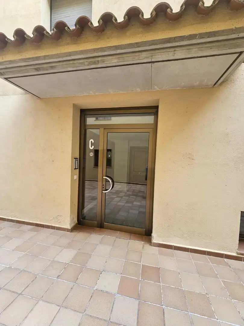 Apartments for sale in Empuriabrava  with Air Conditioner, Heating and Private garden