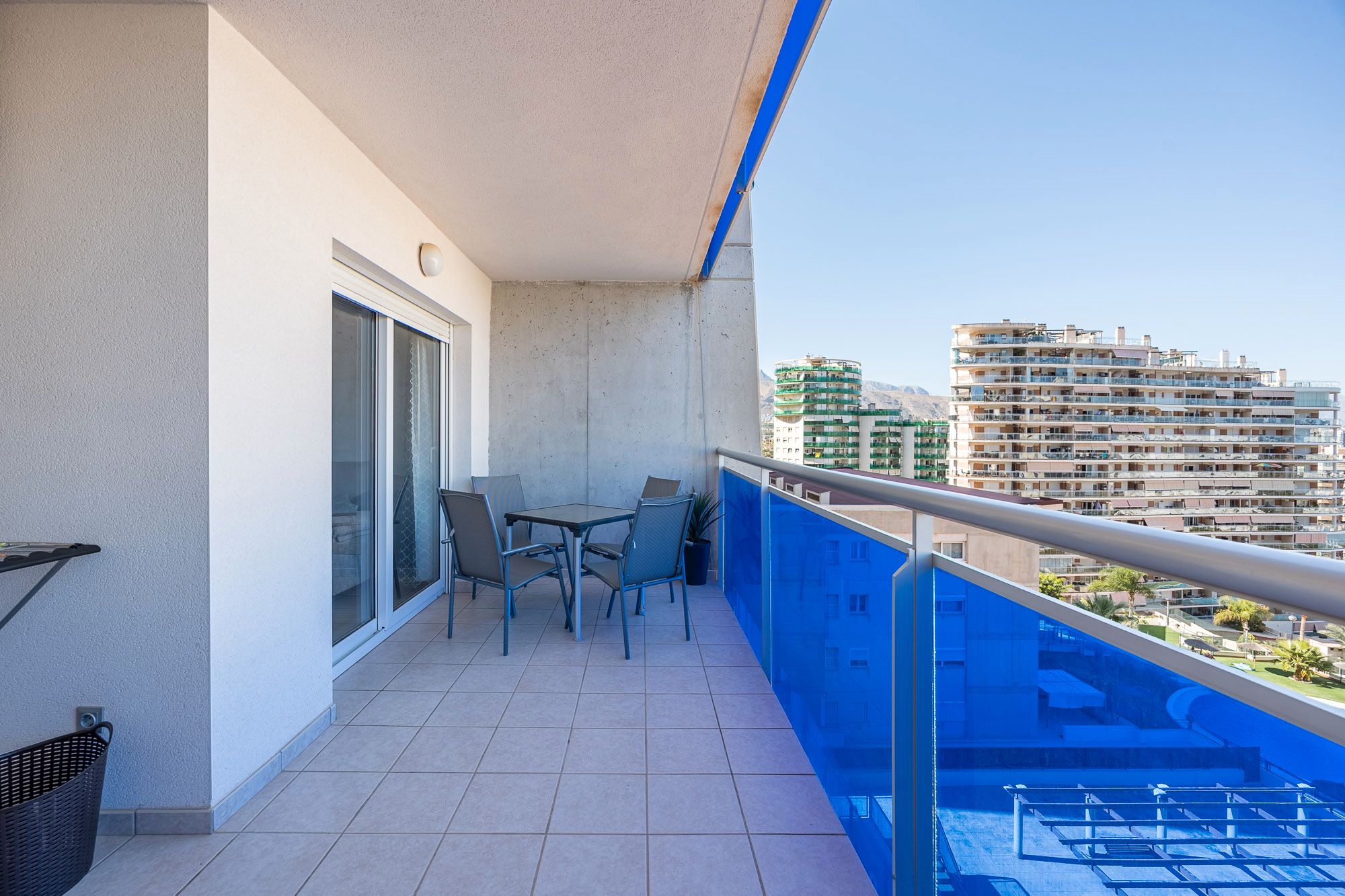 Terrassa de Apartament en venda en Villajoyosa / La Vila Joiosa amb Traster, Piscina i Moblat