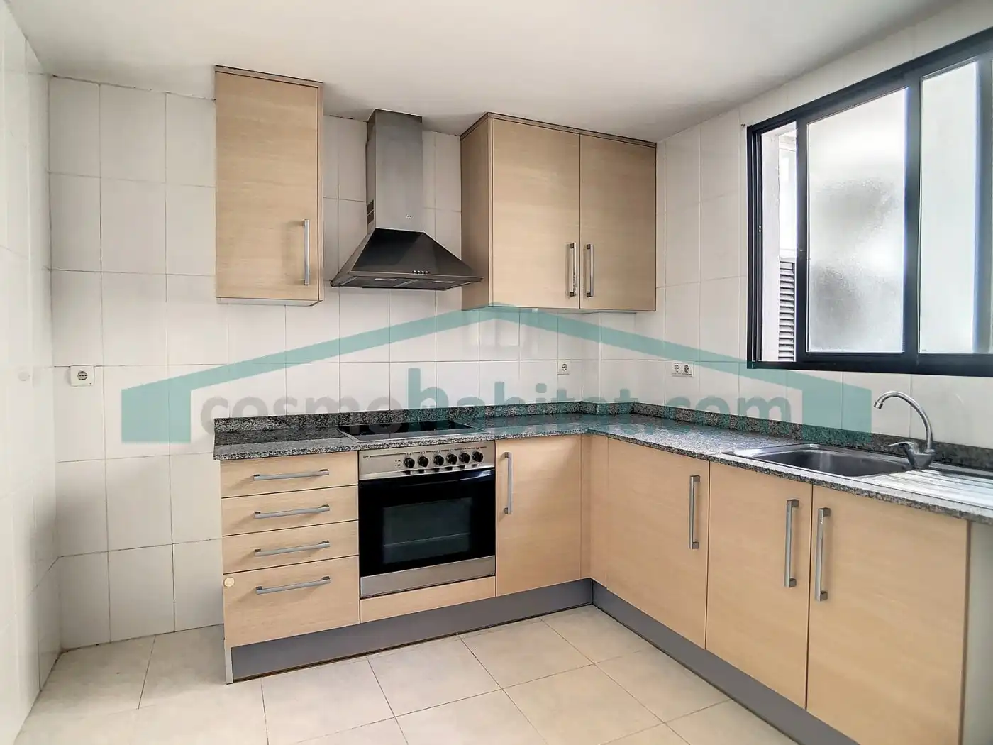 Kitchen of Duplexes for rent in L'Eliana  with Air Conditioner, Heating and Private garden