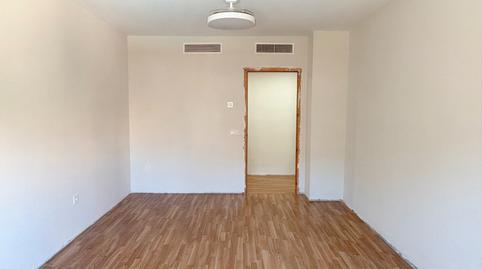 Photo 5 of Flat for sale in Calle Andres Segovia, El Pinillo, Torremolinos