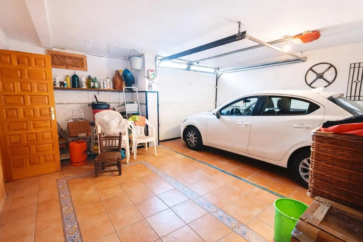 Parking of Houses for sale in Güevéjar  with Private garden, Terrace and Storage room