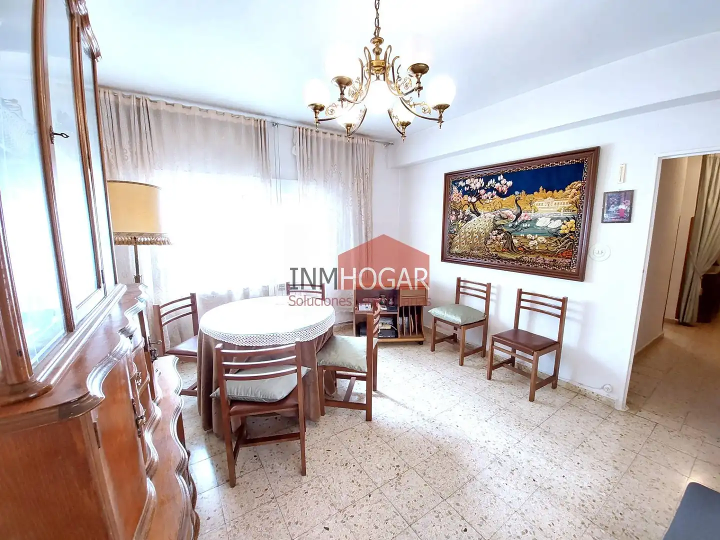 Sala d'estar de Pis en venda en Ávila Capital amb Calefacció i Moblat