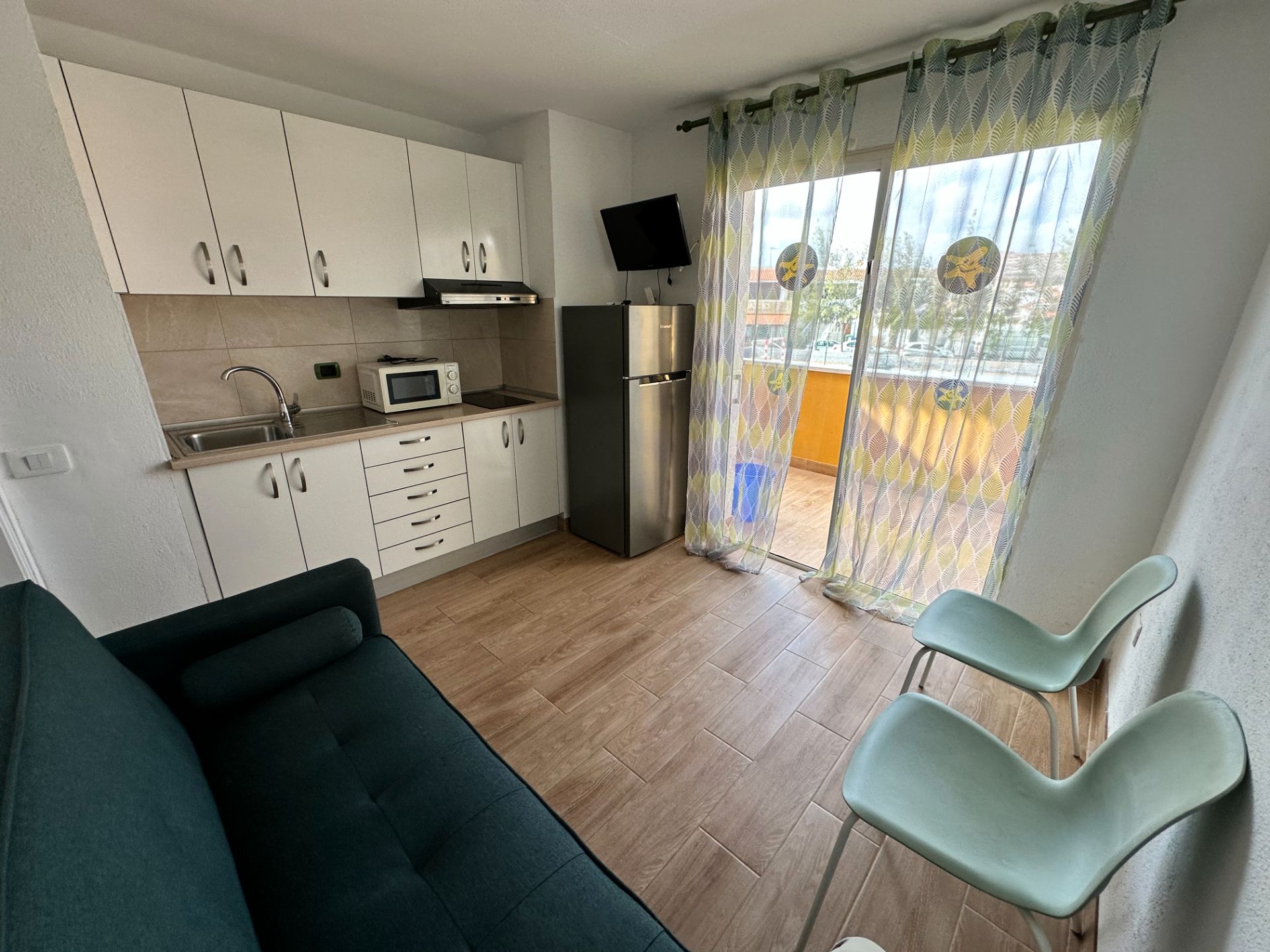 Habitación de Estudio de alquiler en Antigua con Amueblado, Lavadora y Microondas