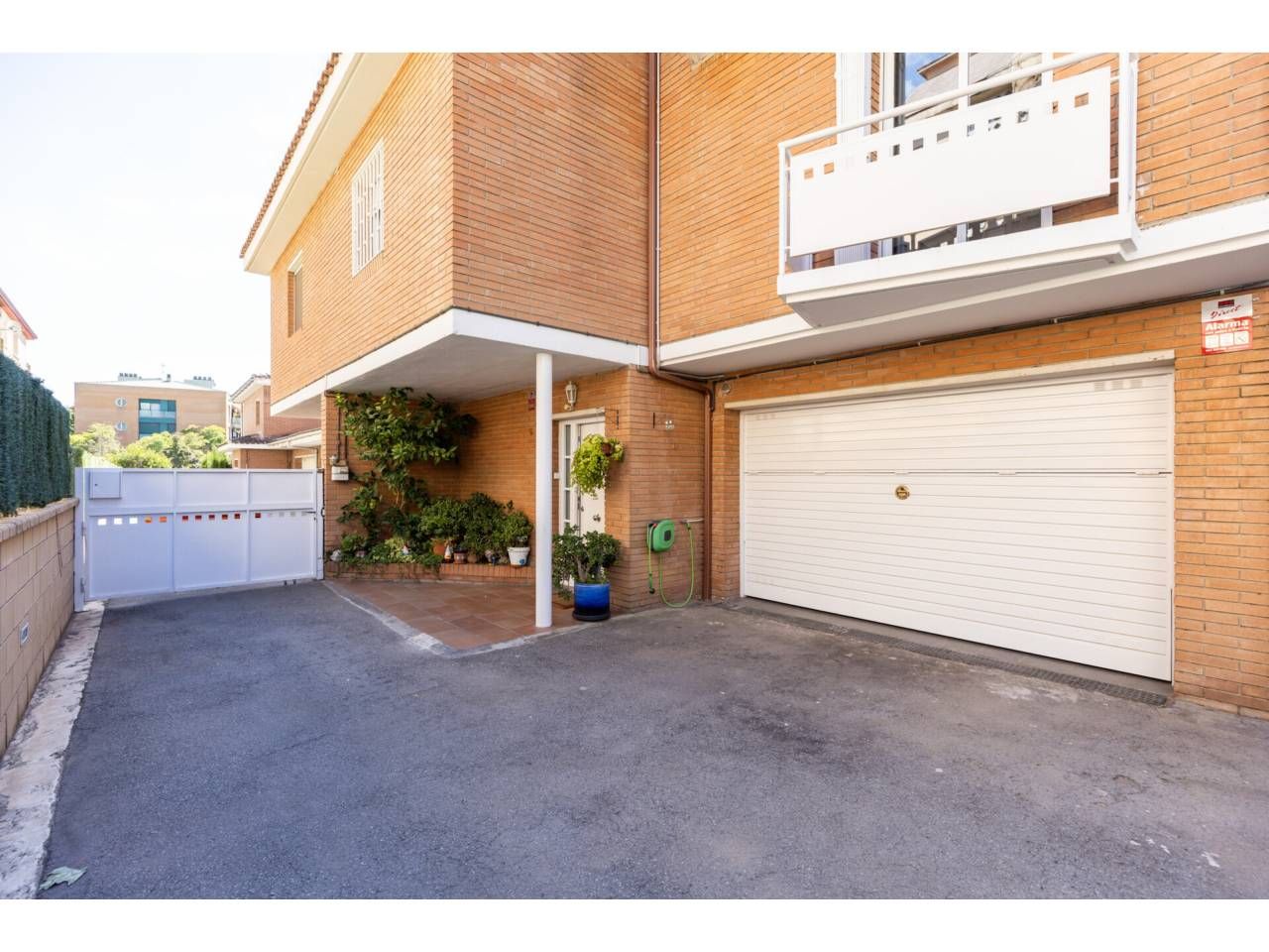 Single-family semi-detached for sale