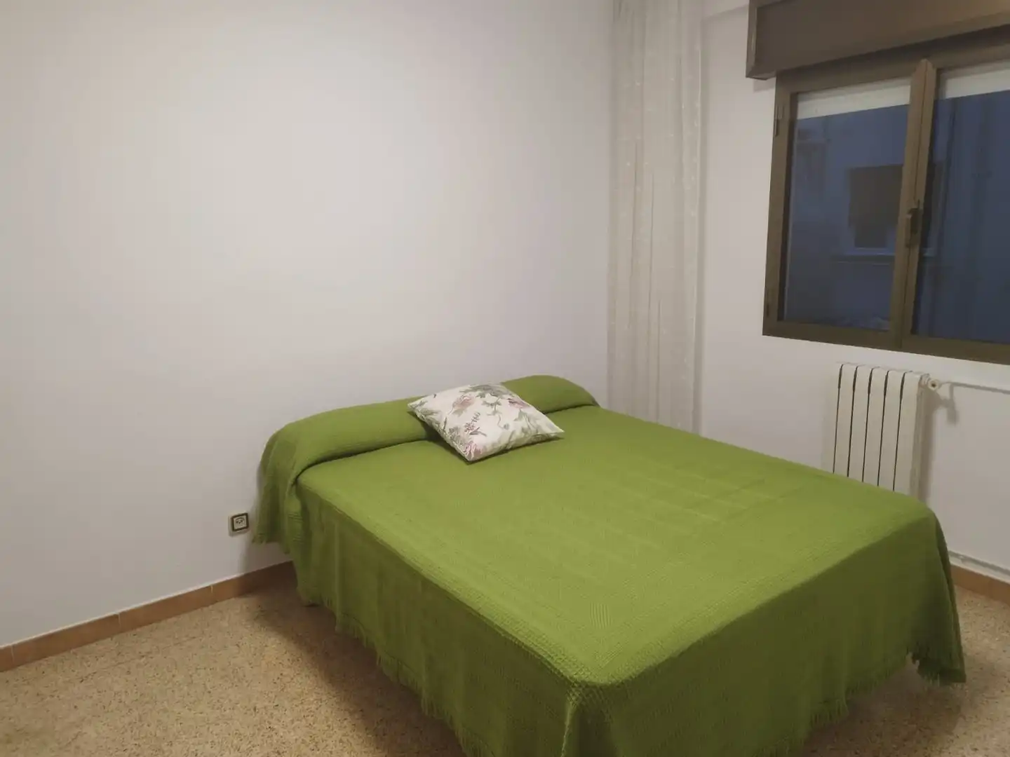 Bedroom of Flat for sale in Barcelona  with Heating, Oven and Balcony