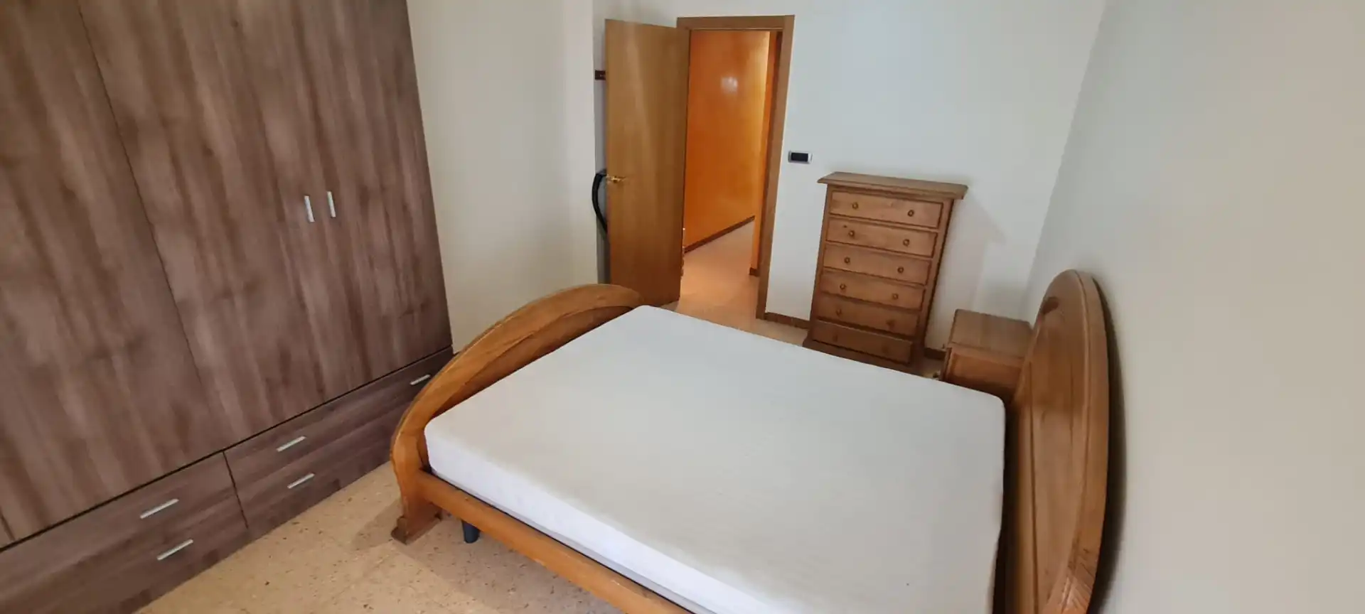 Habitación de Piso de alquiler en La Vall d'Uixó con Amueblado, Lavadora y Microondas