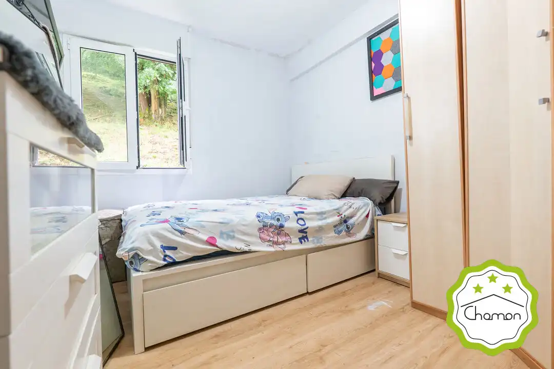 Bedroom of Flat for sale in Bilbao   with Private garden and Storage room
