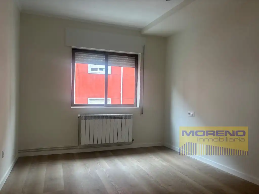Piso en venta en Rua Pascual Veiga, Sarria
