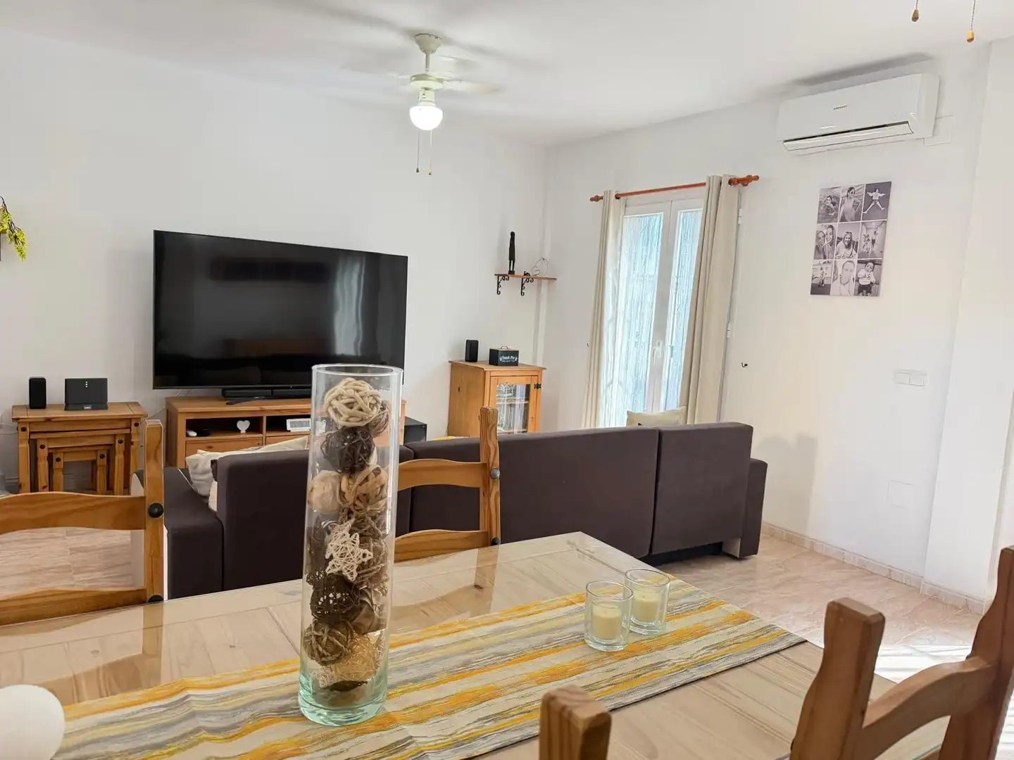 Sala de estar de Casa o chalet en venta en Fuente de Piedra con Aire acondicionado, Calefacción y Terraza