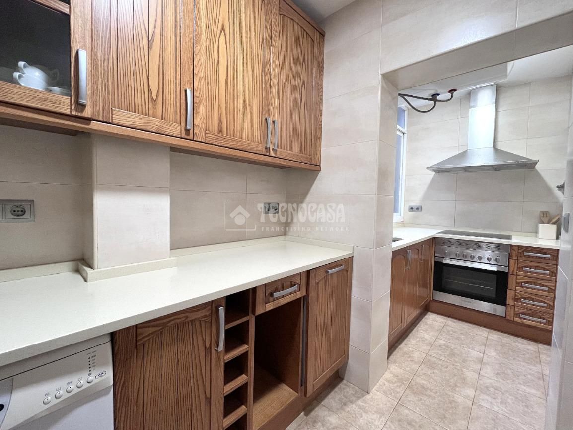 Kitchen of Flat for sale in Leganés  with Air Conditioner and Heating