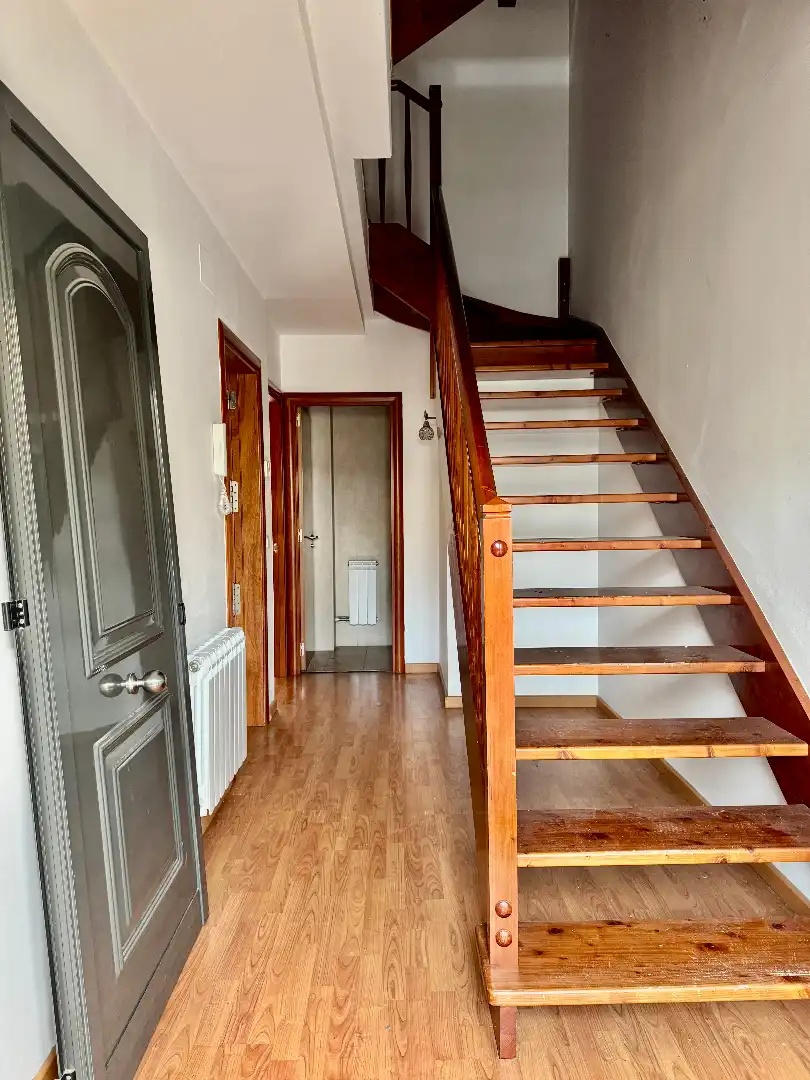 Einfamilien-Reihenhaus zum Verkauf in Reus mit Parkett und Terrasse