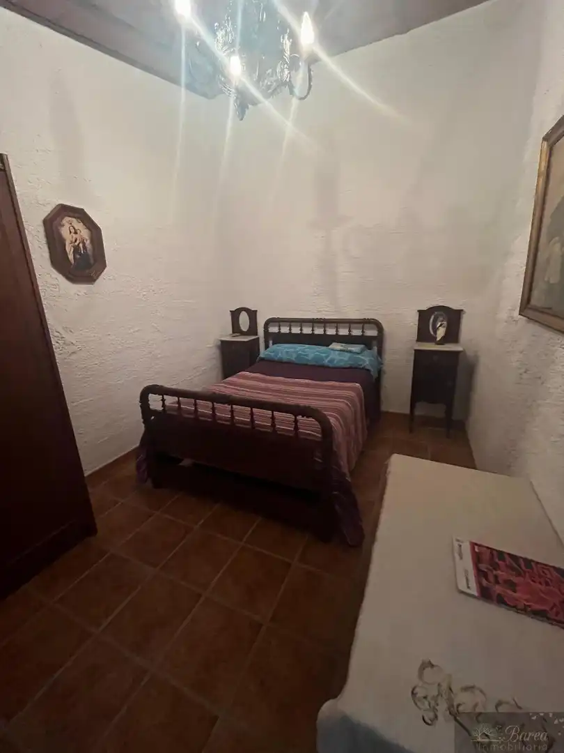 Dormitori de Casa o xalet en venda en Rute