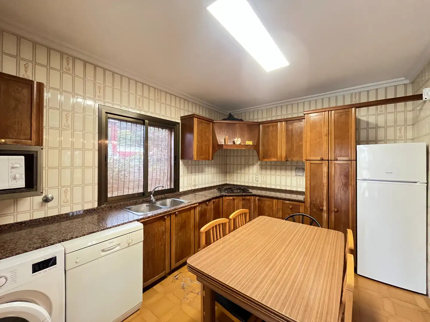 Cocina de Casa o chalet en venta en Sagunto / Sagunt con Jardín privado, Terraza y Trastero