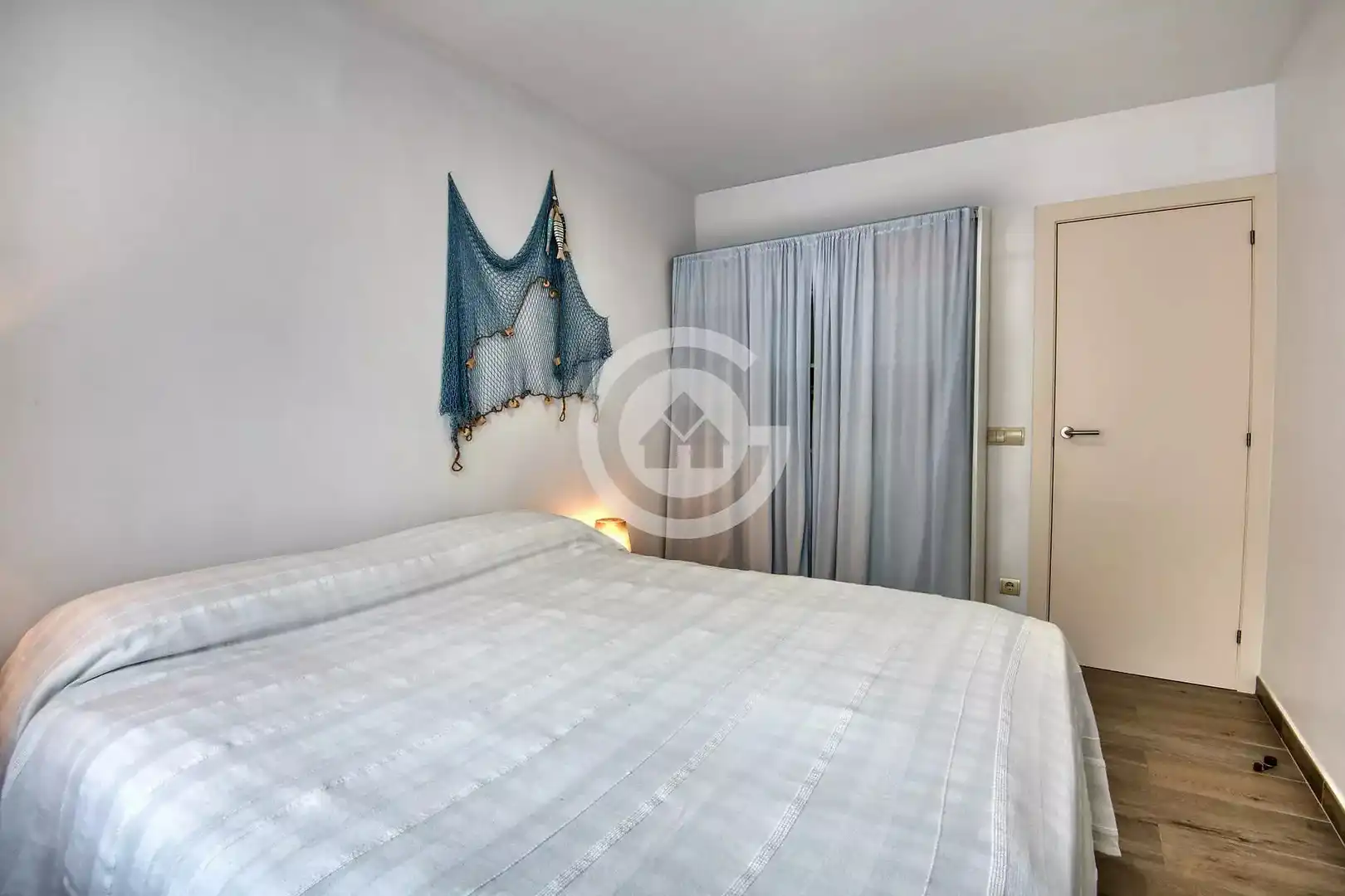 Habitación de Piso en venta en Palamós con Calefacción y Balcón