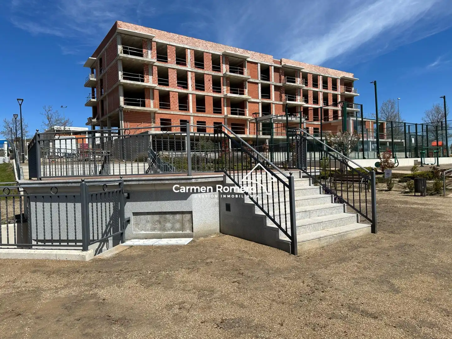 Vista exterior de Apartamento en venta en Salamanca con Calefacción, Jardín privado y Balcón