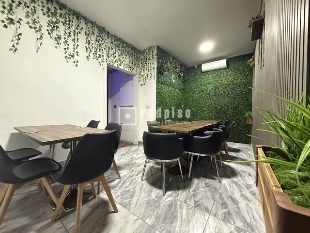 Local comercial en Venta en de los Guindos en Los Guindos - Parque Mediterráneo - Santa Paula