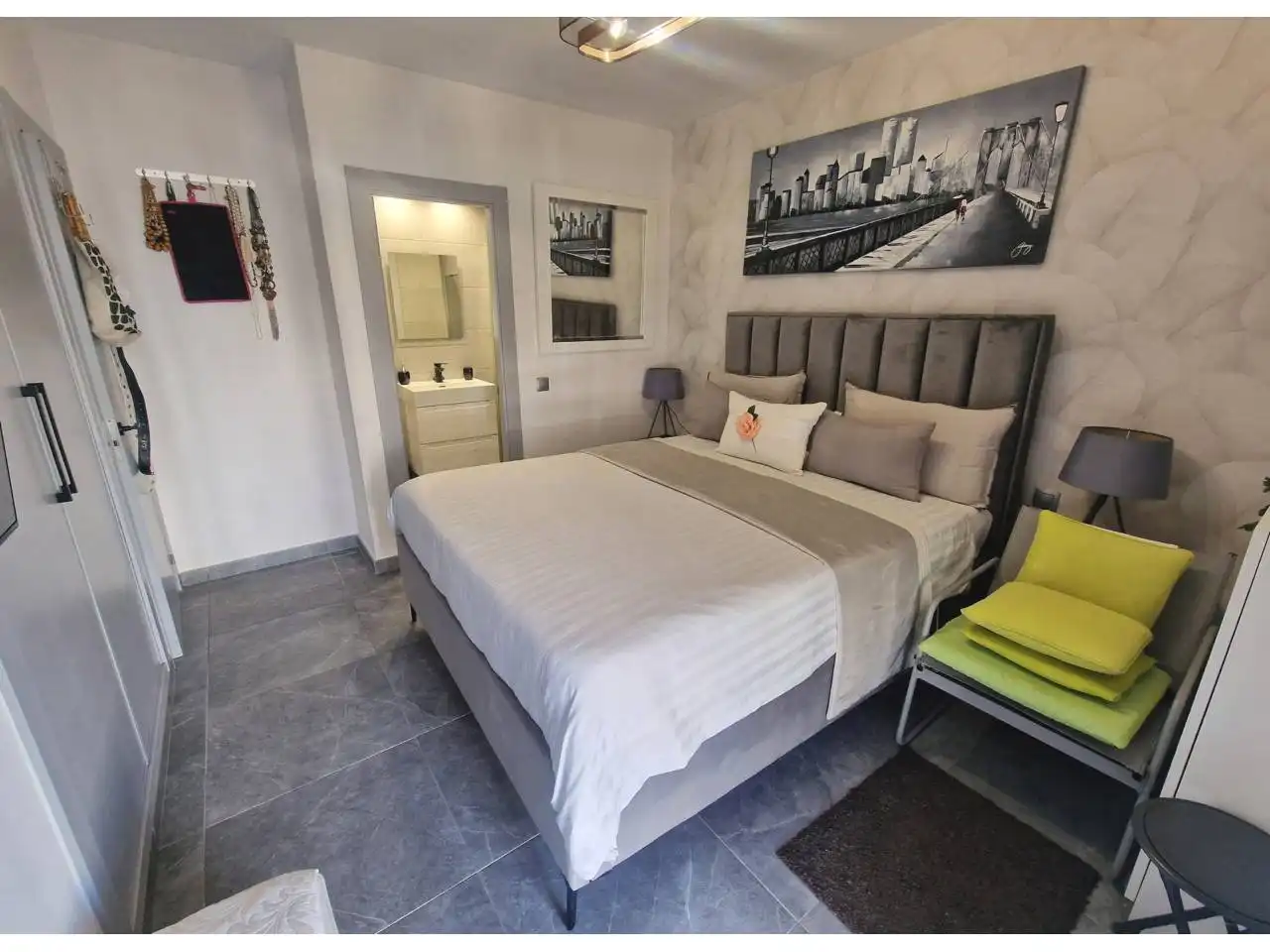 Piso con piscina en venta en Avenida España de Calahonda, imagen 18
