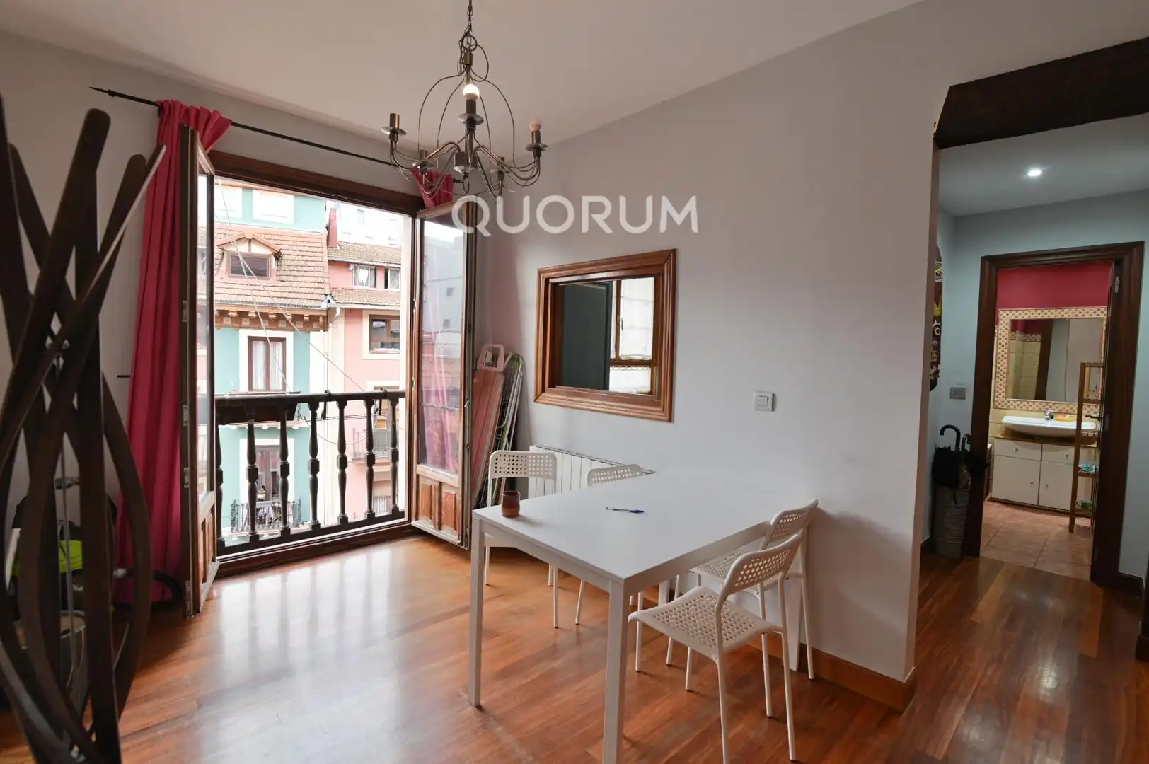 Dining room of Flat for sale in Bilbao   with Furnished, Balcony and Jacuzzi