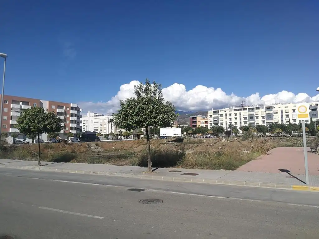 Residencial en venta en Aceituneros, Camino Viejo de Málaga