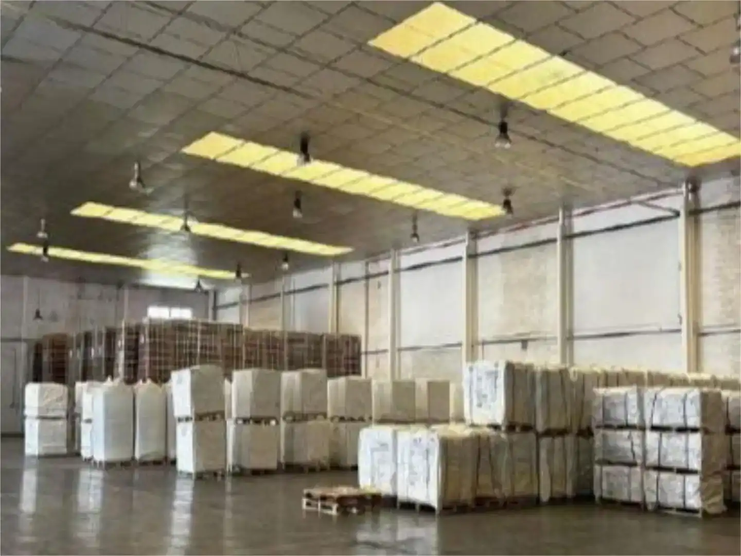 Nave industrial de alquiler en Beniparrell