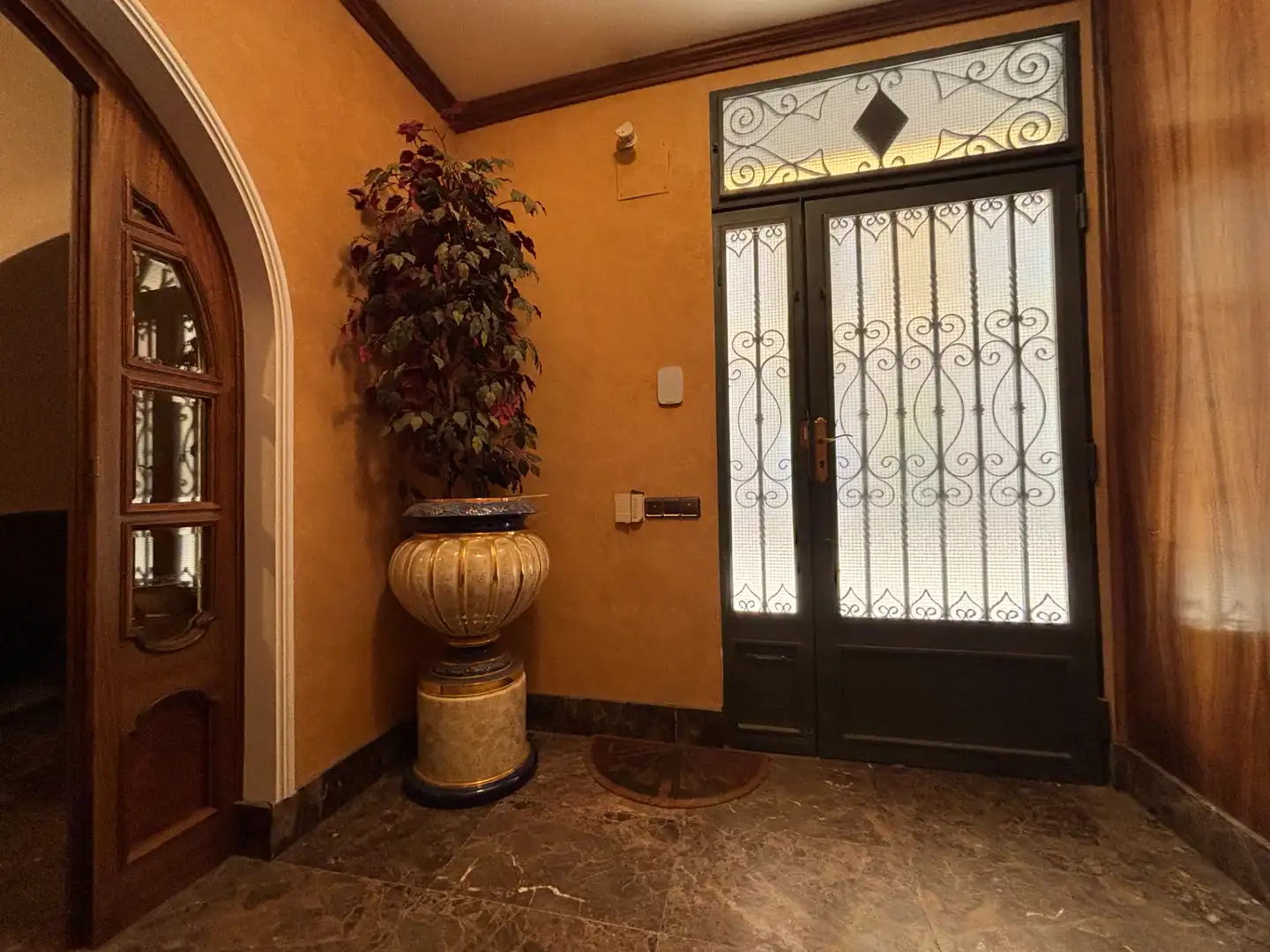 Casa o xalet en venda en Castellón de la Plana / Castelló de la Plana amb Calefacció, Terrassa i Traster