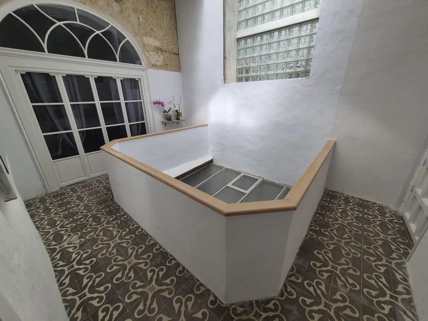 Bathroom of Flat for rent in San Fernando  with Air Conditioner and Furnished