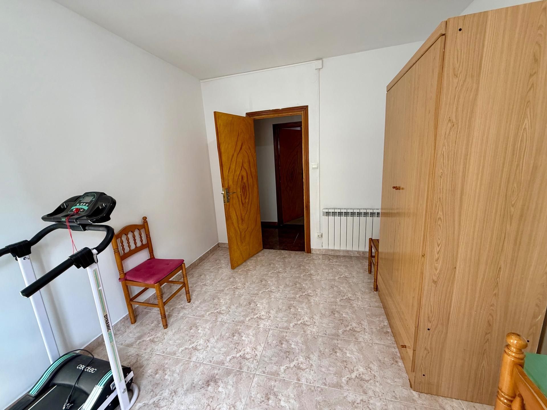 Bedroom of Flat for sale in Santa María del Páramo