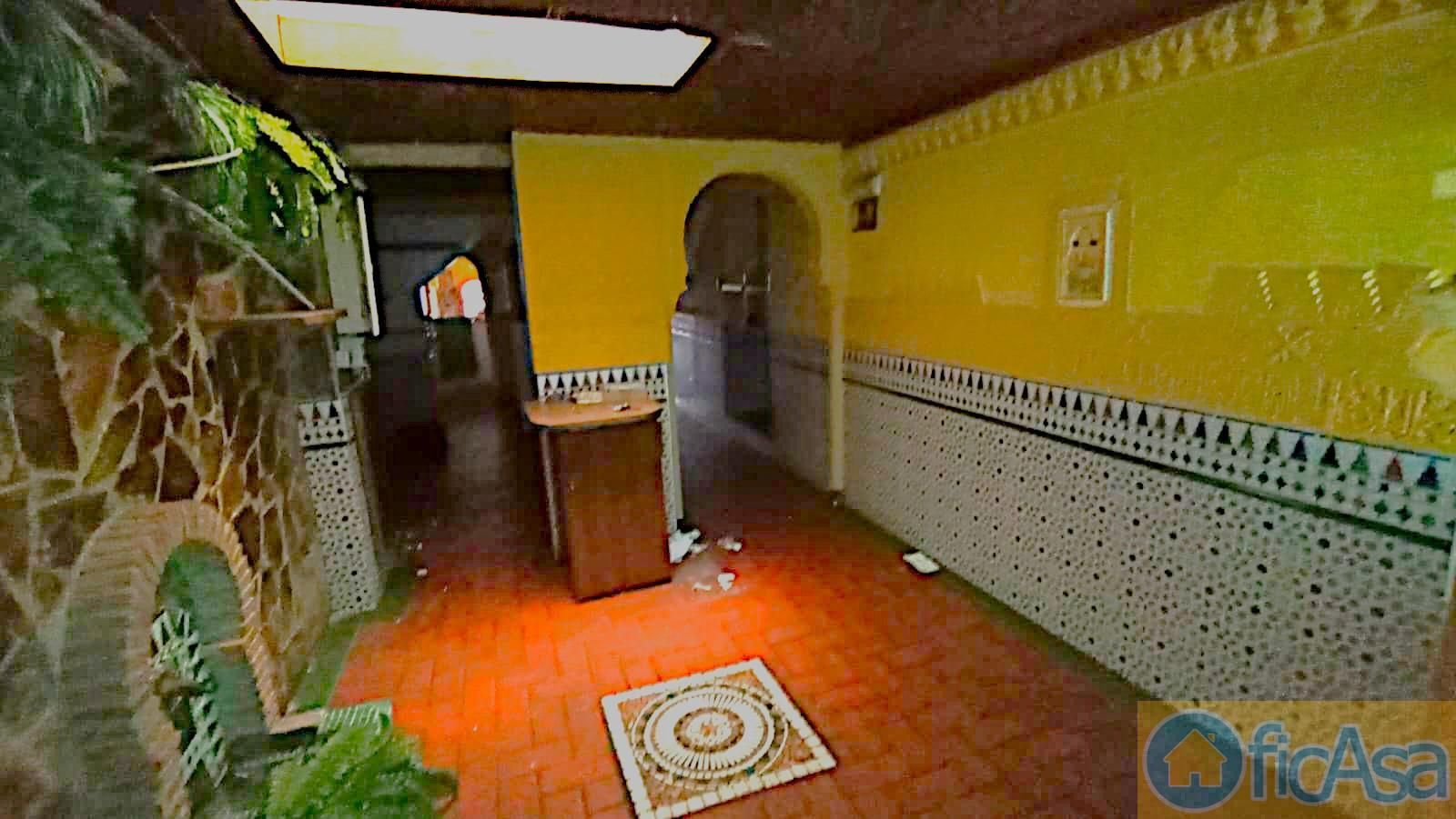 Geschaftsraum zur Miete in Campoamor, 12, Casco Histórico, Centro