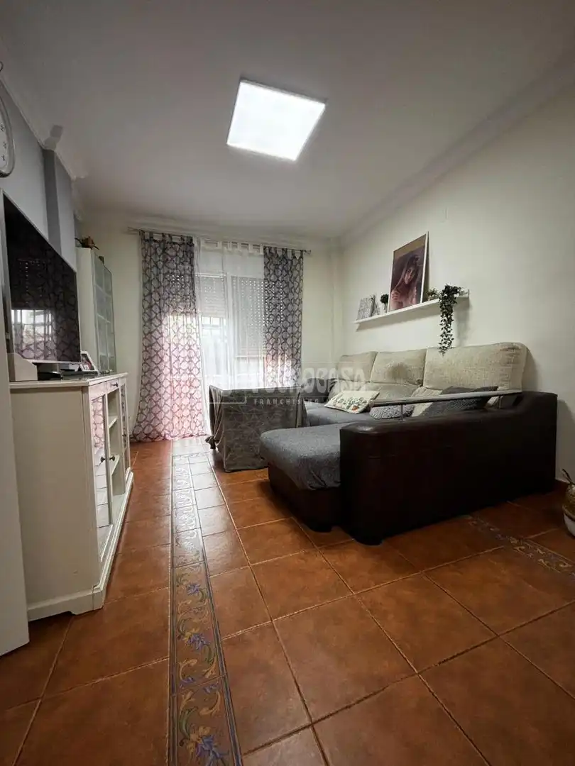 Living room of Detached homes for sale in Sevilla  with Air Conditioner