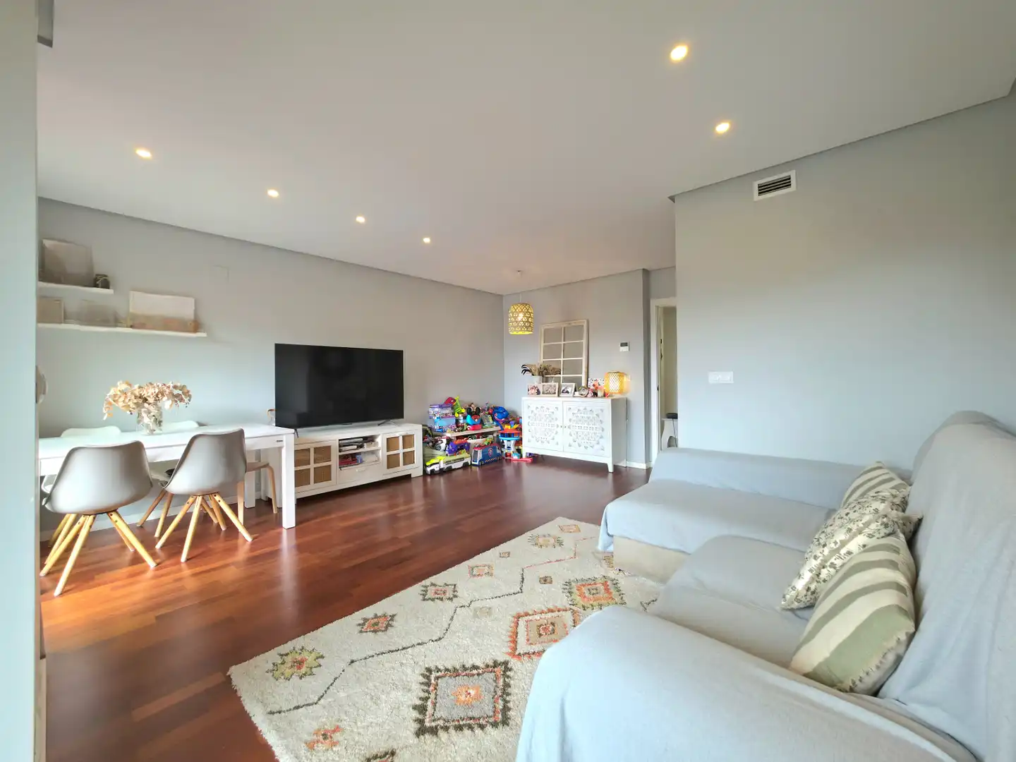 Piso con terraza en venta en Maestro José Garberí Serrano 11, imagen 7