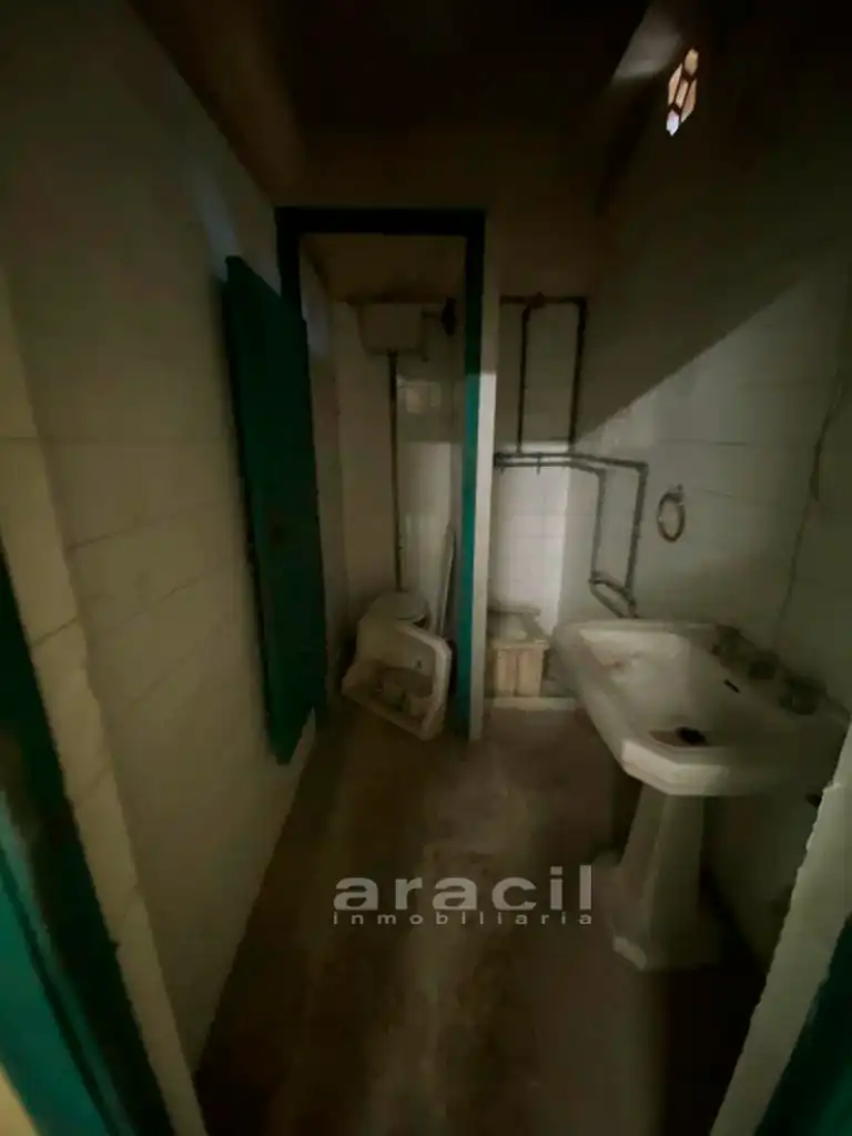 Baño de Nave industrial en venta en Alcoy / Alcoi