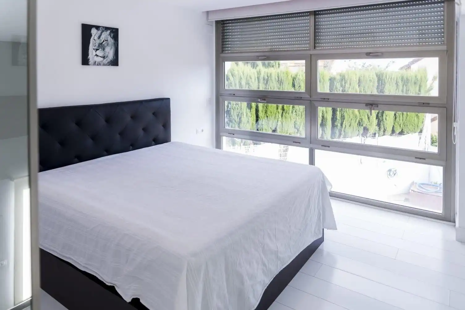 Dormitori de Casa o xalet de lloguer en Paterna amb Jardí privat, Terrassa i Traster
