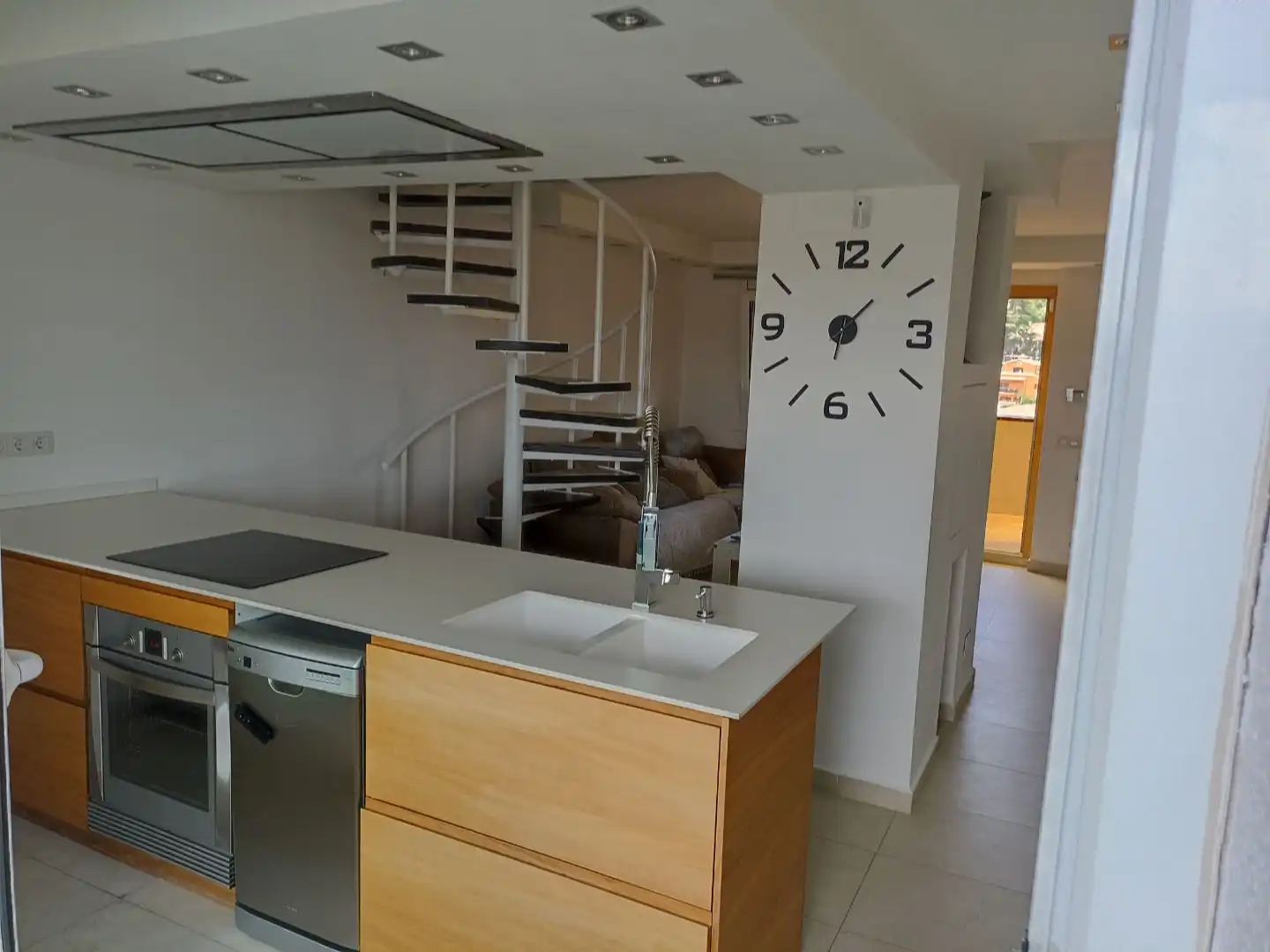 Cuina de Dúplex en venda en Montornès del Vallès amb Aire condicionat i Terrassa